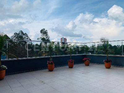 Apartamento de 3 alcobas en venta en San Joaquin, Rionegro, 179 m² · foto 19 de 20