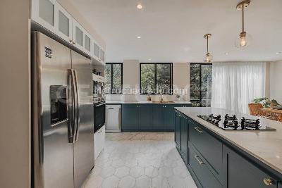 Apartamento de 2 alcobas en arriendo en El Poblado, Medellín, 147 m² · foto 12 de 20