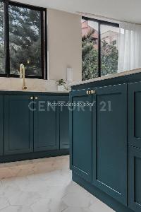 Apartamento de 2 alcobas en arriendo en El Poblado, Medellín, 147 m² · foto 16 de 20