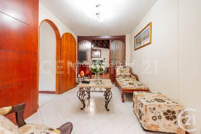 Apartamento de 3 alcobas en venta en El Poblado, Medellín, 157 m² · foto 14 de 20