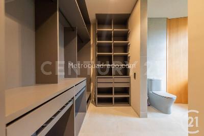 Apartamento en venta en El Poblado, Medellín · foto 17 de 19