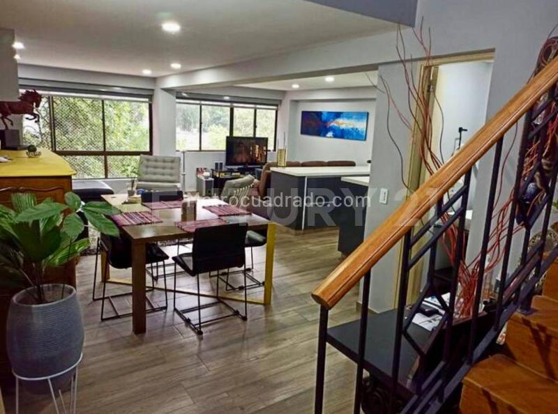 Bright 2BR Duplex Apartment in La Frontera