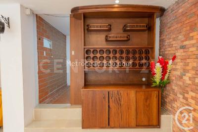 Casa de 4 alcobas en venta en El Poblado, Medellín, 250 m² · foto 11 de 20