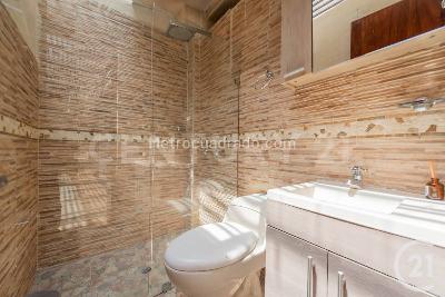 Casa de 4 alcobas en venta en El Poblado, Medellín, 250 m² · foto 15 de 20