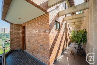 Casa de 3 alcobas en venta en La Doctora, Sabaneta, 1200 m² · foto 12 de 20