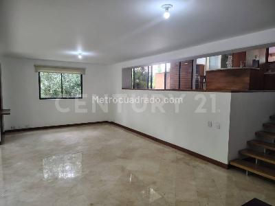 Casa de 4 alcobas en arriendo en El Poblado, Medellín, 252 m² · foto 8 de 20