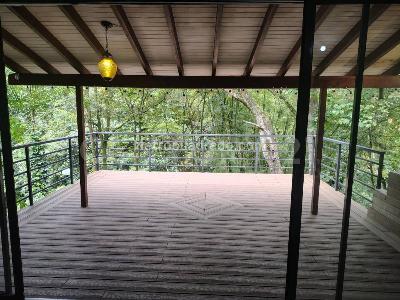 Casa de 4 alcobas en arriendo en El Poblado, Medellín, 252 m² · foto 10 de 20