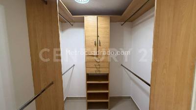 Apartamento de 3 alcobas en venta en El Poblado Las Lomas, Medellín, 111 m² · foto 15 de 20