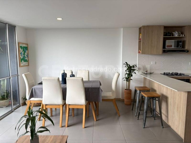 Furnished 2BR Apartment in Medellin - 8