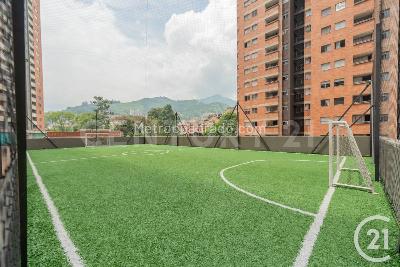 Apartamento en venta en Itagui, Itagüí · foto 13 de 17