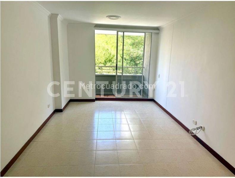 Charming 2BR Apartment in Poblado Castropol - 2