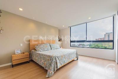 Apartamento de 4 alcobas en venta en Loma De Las Brujas, Envigado, 182 m² · foto 8 de 20