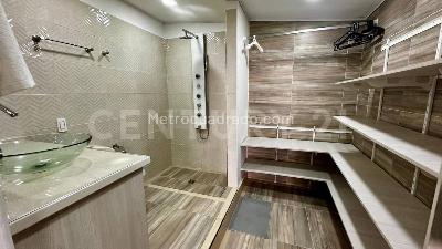 Apartamento de 3 alcobas en venta en Las Lomas, Medellín, 126 m² · foto 12 de 16