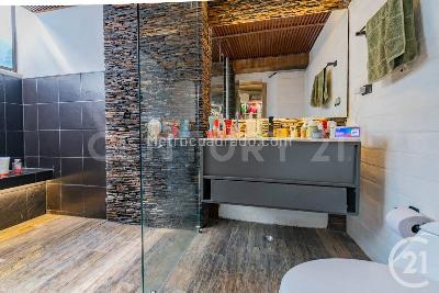 Apartamento de 1 alcoba en venta en El Poblado, Medellín, 100 m² · foto 16 de 18