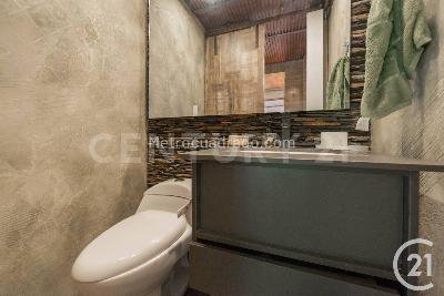 Apartamento de 1 alcoba en venta en El Poblado, Medellín, 100 m² · foto 17 de 18