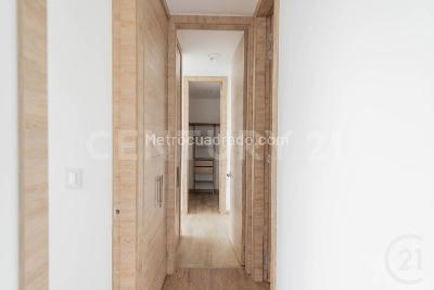Apartamento de 2 alcobas en venta en Envigado, Envigado, 78 m² · foto 9 de 20
