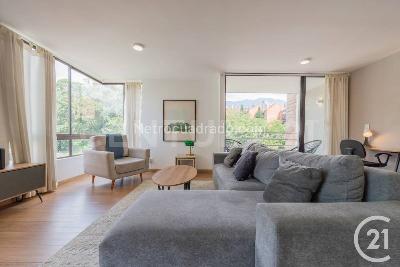 Apartamento de 2 alcobas en venta en El Poblado, Medellín, 100 m² · foto 2 de 20