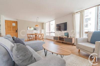 Apartamento de 2 alcobas en venta en El Poblado, Medellín, 100 m² · foto 3 de 20