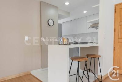 Apartamento de 2 alcobas en venta en El Poblado, Medellín, 100 m² · foto 9 de 20