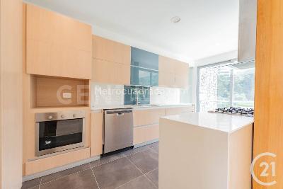 Apartamento en venta en El Poblado, Medellín · foto 4 de 20