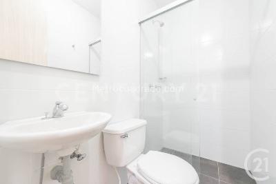 Apartamento en venta en El Poblado, Medellín · foto 7 de 20