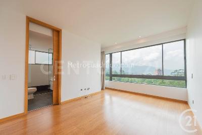 Apartamento en venta en El Poblado, Medellín · foto 18 de 20