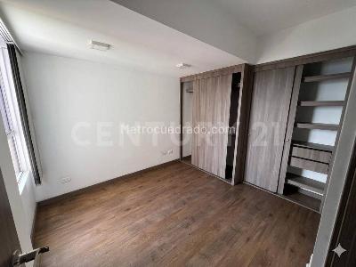 Apartamento de 3 alcobas en venta en Alto De Las Flores Sabaneta, Sabaneta, 74 m² · foto 10 de 15
