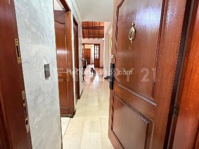 Apartamento de 3 alcobas en venta en El Poblado, Medellín, 140 m² · foto 3 de 19