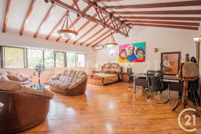 Casa de 4 alcobas en venta en El Poblado, Medellín, 644 m² · foto 18 de 20