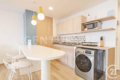Apartamento de 1 alcoba en venta en Laureles, Medellín, 53 m² · foto 2 de 20