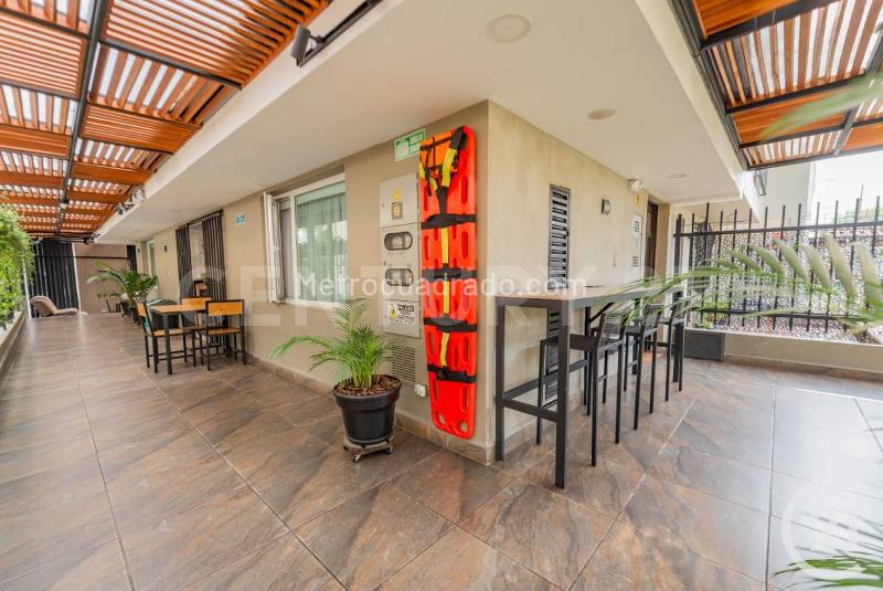 Edificio de Oficinas en Venta, Medellin, Medellín - Widok 6