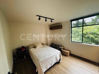 Apartamento de 3 alcobas en venta en El Poblado, Medellín, 140 m² · foto 10 de 20