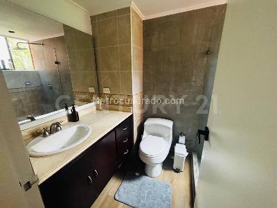 Apartamento de 3 alcobas en venta en El Poblado, Medellín, 140 m² · foto 17 de 20