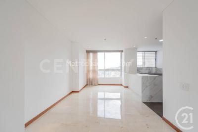 Apartamento de 4 alcobas en venta en El Poblado, Medellín, 200 m² · foto 4 de 20