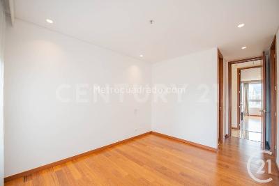 Apartamento de 4 alcobas en venta en El Poblado, Medellín, 200 m² · foto 16 de 20
