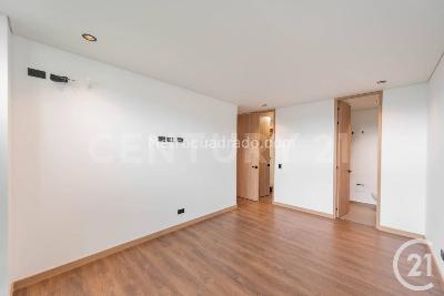 Apartamento de 2 alcobas en venta en Envigado, Envigado, 78 m² · foto 10 de 20