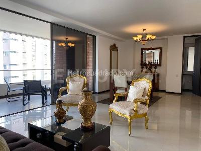Apartamento de 3 alcobas en arriendo en El Poblado, Medellín, 150 m² · foto 4 de 15