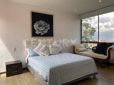 Apartamento de 3 alcobas en arriendo en El Poblado, Medellín, 150 m² · foto 9 de 15