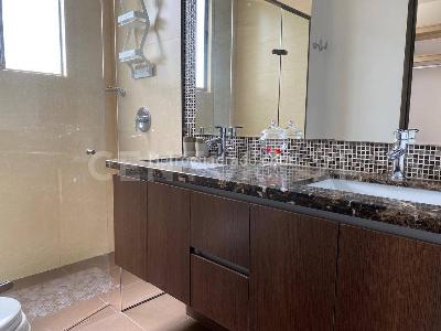Apartamento de 3 alcobas en arriendo en El Poblado, Medellín, 150 m² · foto 11 de 15