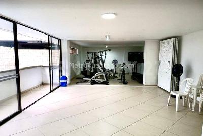 Apartamento en venta en Loma Del Indio, Medellín · foto 19 de 20