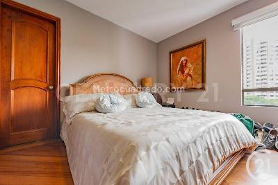 Apartamento de 3 alcobas en venta en El Poblado, Medellín, 215 m² · foto 19 de 20