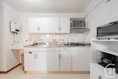 Apartamento en venta en Loma Del Indio, Medellín · foto 6 de 20