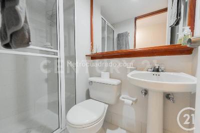 Apartamento en venta en Loma Del Indio, Medellín · foto 15 de 20
