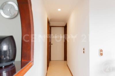 Apartamento en venta en Loma Del Indio, Medellín · foto 17 de 20