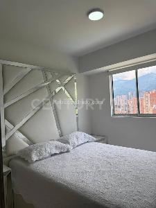 Apartamento en venta en El Poblado, Medellín · foto 8 de 20