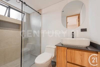 Apartamento de 3 alcobas en venta en El Poblado, Medellín, 135 m² · foto 17 de 19