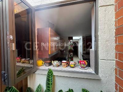 Apartamento de 2 alcobas en venta en Loma Del Chocho, Envigado, 293 m² · foto 16 de 20