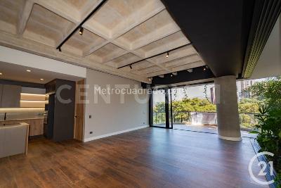 Apartamento en venta en El Poblado, Medellín · foto 2 de 20