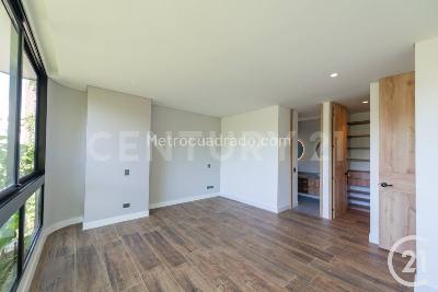 Apartamento en venta en El Poblado, Medellín · foto 18 de 20