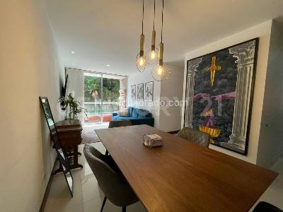 Apartamento en venta en Loma Del Esmeraldal, Envigado · foto 2 de 20